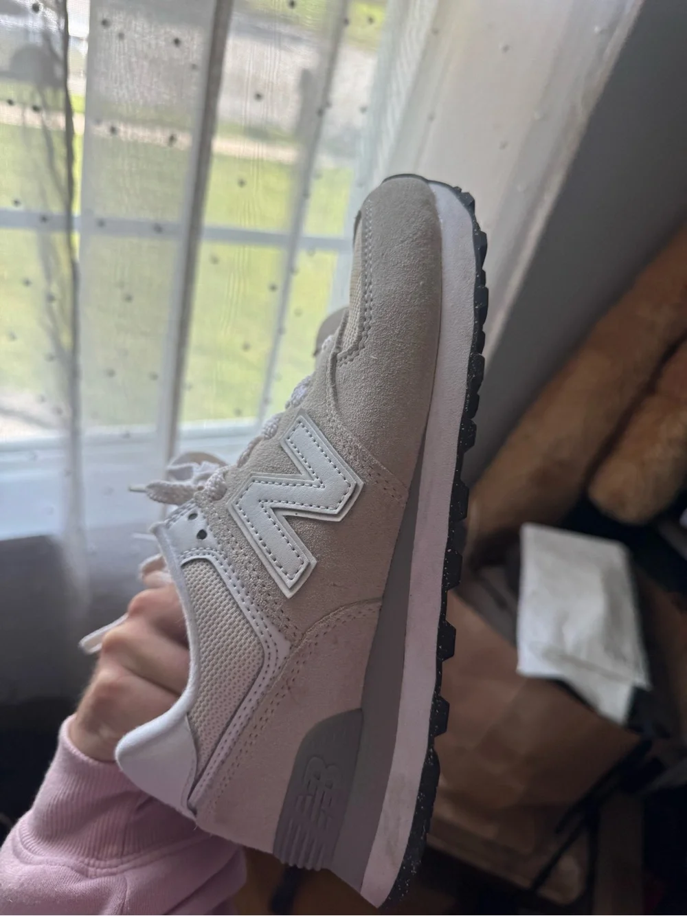 New Balance Womens Beige and White Lace-Up Sneakers